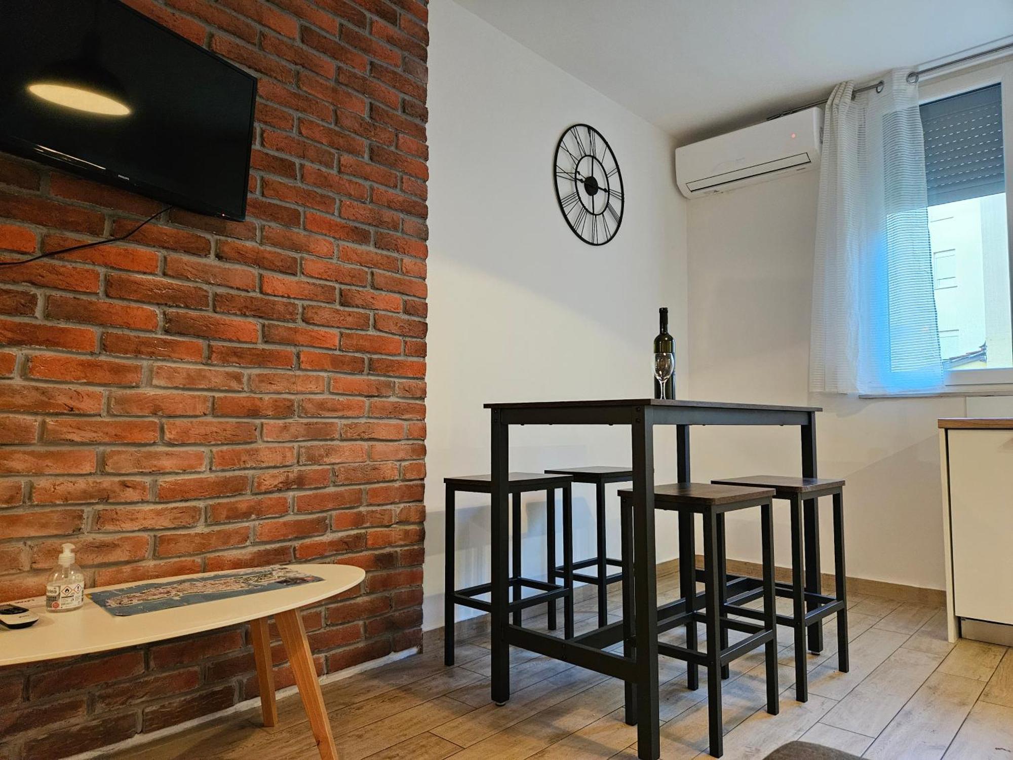 Deluxe Apartment Near The Bridge Задар Екстериор снимка