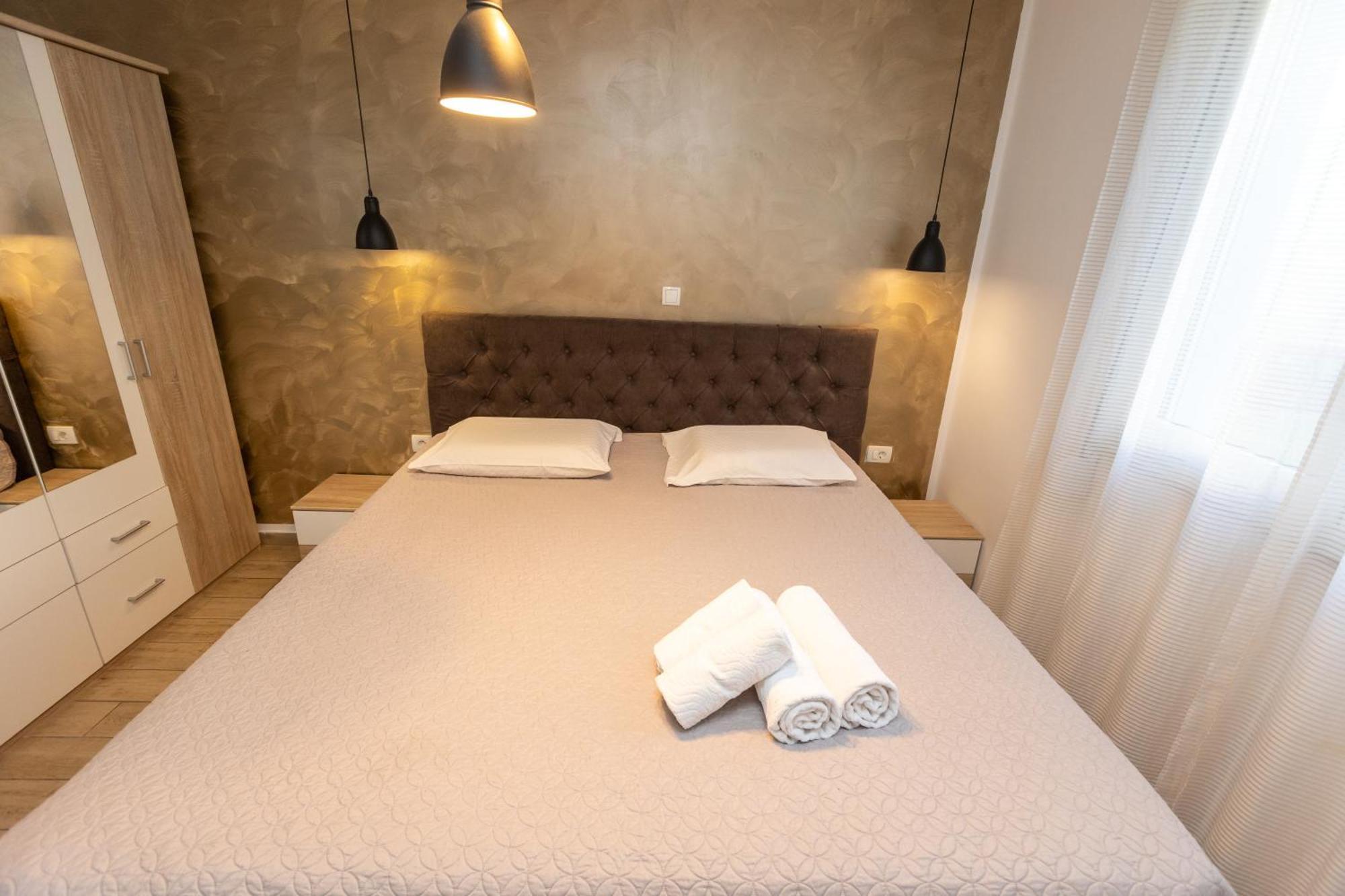 Deluxe Apartment Near The Bridge Задар Екстериор снимка